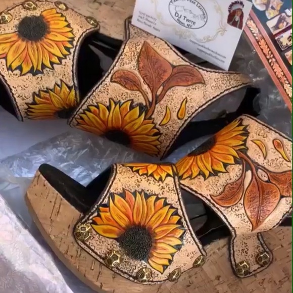 Sunflower Wedge Sandals, Size 8.5 and Custom made - Picture 5 of 5
